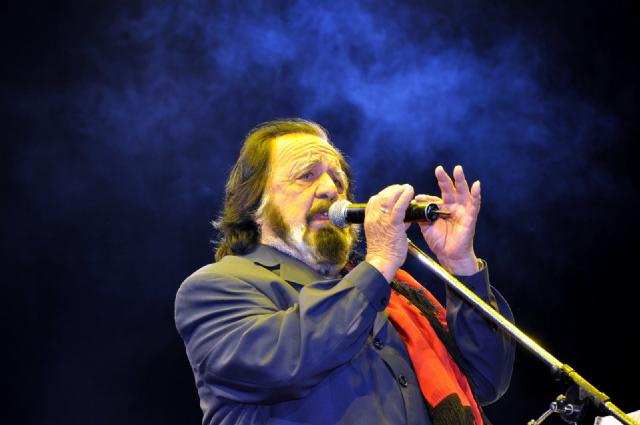 Horacio Guarany en el Luna Park